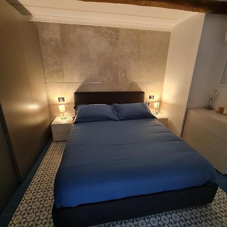 Apartament Chiaja Lux House Neapol Zewnętrze zdjęcie
