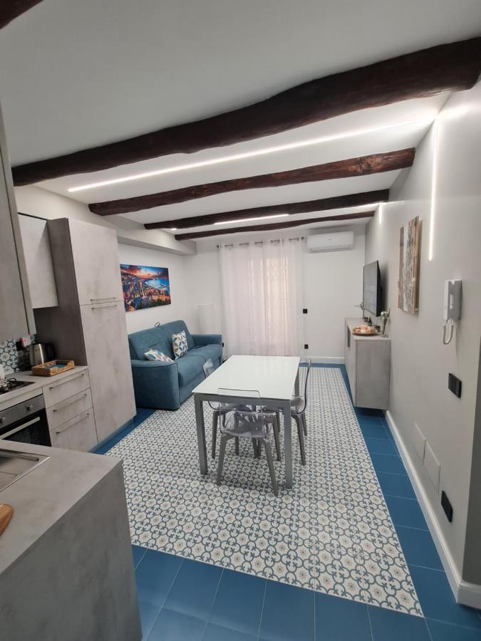 Apartament Chiaja Lux House Neapol Zewnętrze zdjęcie