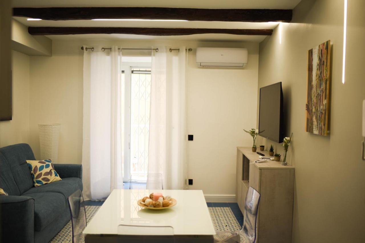 Apartament Chiaja Lux House Neapol Zewnętrze zdjęcie